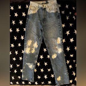 Pacsun white and blue spotted pants only has been worn twice women’s size 26